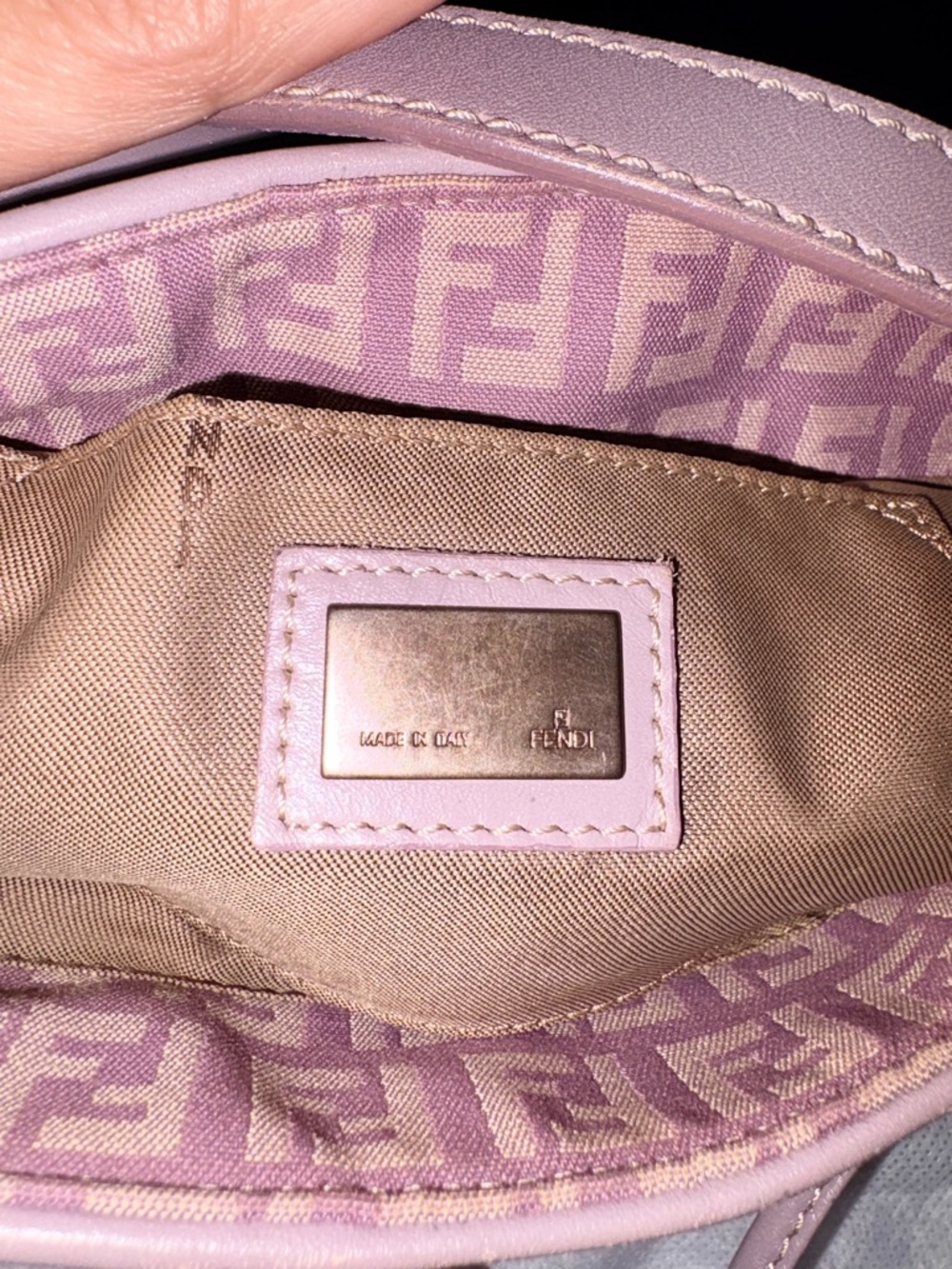 Fendi Dusky Pink Zucca Shoulder Bag with Gold Hardware - Picture 4 of 10